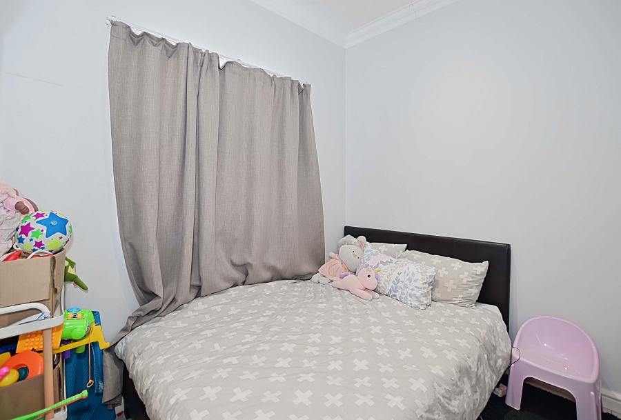 2 Bedroom Property for Sale in Parklands North Western Cape